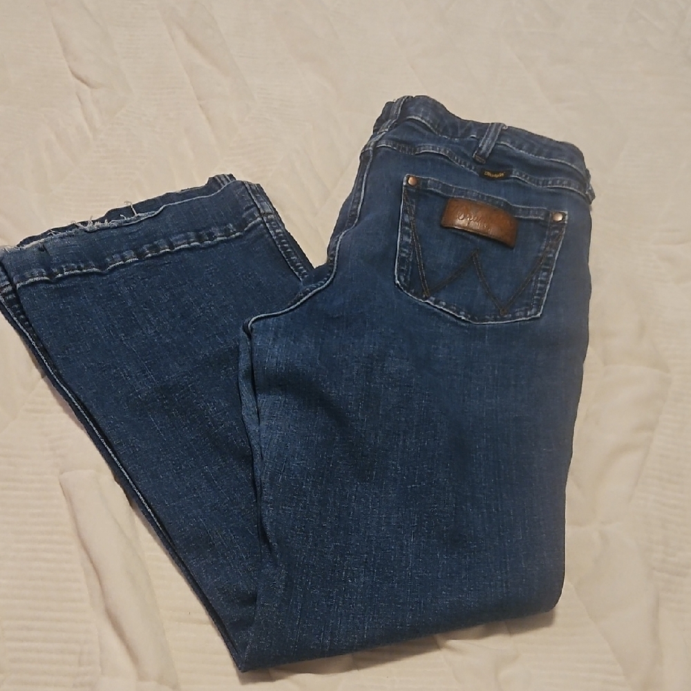 Wrangler Women's Bootcut Jeans in Dark Blue Denim